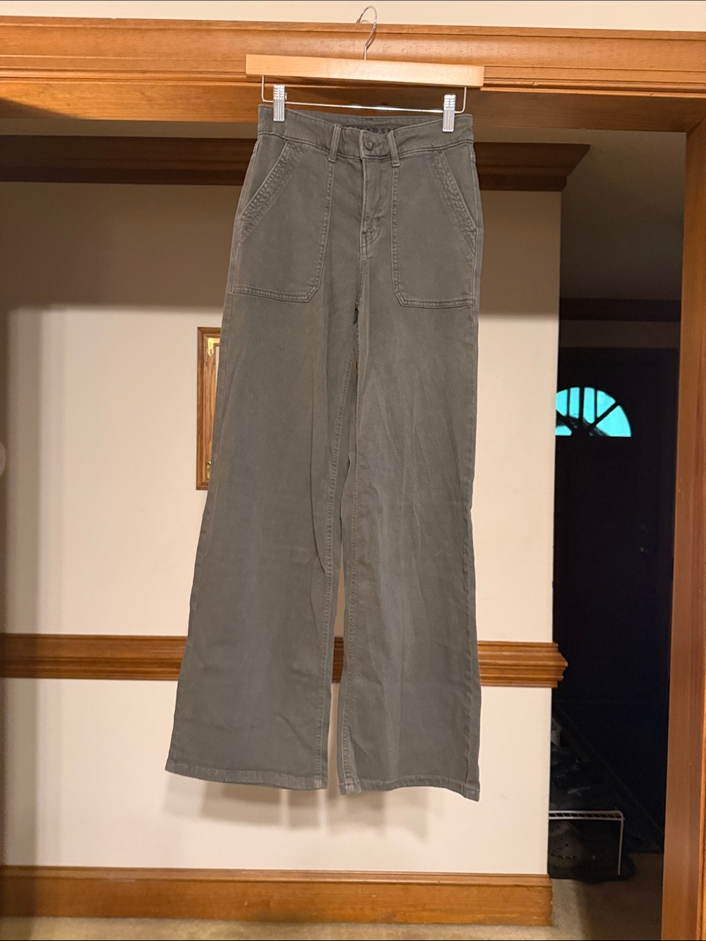 American Eagle Outfitters Olive Wide-Leg Women's Pants